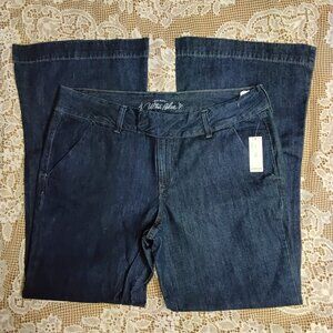 Old Navy Women's Ultra Blue Bootcut Jeans Size 12 Short #125